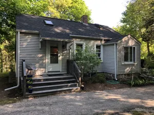 Image of Privately Located Beach Cottage Getaway