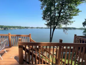 Image of Lakin' It Easy