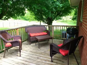 Image of Relaxing, Cozy, Convenient, 2 mi. from the Creeper Trail\/South Holston Lake,