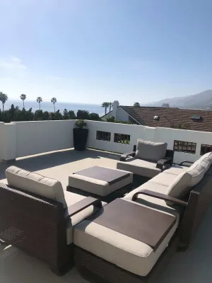 Image of SPECIAL OFFER TO MALIBU FIRE VICTIMS. Views,beach,spa,pool table,ping pong,BBQ