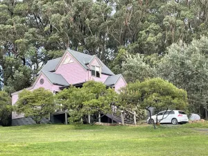 Image of 👩‍🌾 🫏Nov\/Dec Special: Early Check-In and late Check-Out FARM STAY!! GEMBROOK