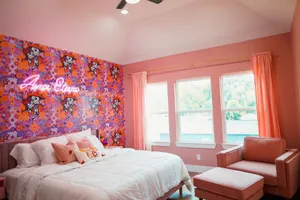 Image of Casa Amor Eterno Vibrant New 3 bedroom house