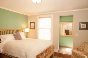 Image of Ideal West Beach Location! Walk\/Bike Everywhere! Rooftop Garden!