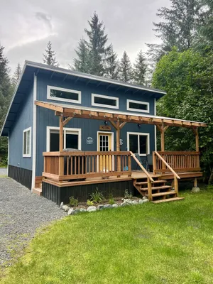 Image of Cozy cabin built in 2020!