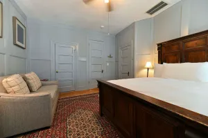 Image of Captain's Quarters Rm. 8