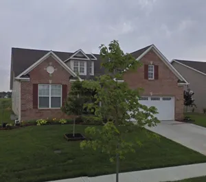 Image of Cozy Eagle Creek retreat