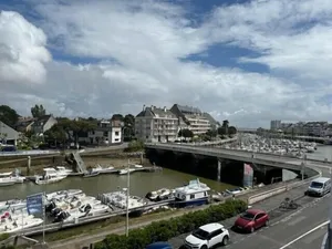 Image of Charming T2 with harbor view