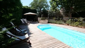 Image of Charming comfortable cottage for 8 people near the beaches and the center city.