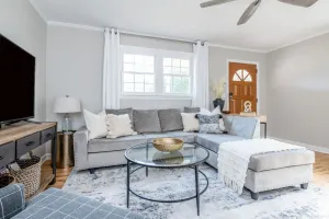 Image of SoPi Cottage - Walk to Town - King Bed