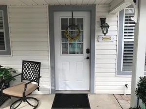 Image of Newly Remodeled 1 Bedroom, 1 Bath Suite with Outdoor Grill Close to the Villages