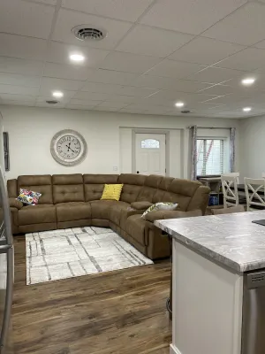 Image of Downtown 3-Bedroom Apartment
