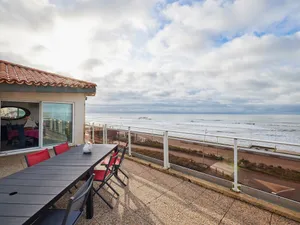 Image of Superbe duplex avec terrasse face océan, 4 chambres, wifi gratuit - FR-1-323-456