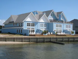 Image of The Sea Shire: Beautiful condo with majestic sunset views