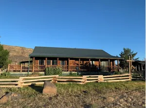 Image of Beautiful Hart Mountain Log House