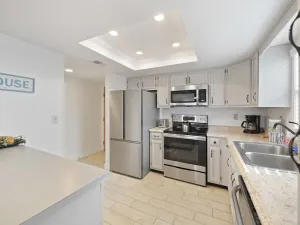 Image of Oceanfront condo with beautiful ocean view and screened patio- SO 4