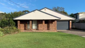 Image of Lowset pet friendly home, with room for a boat, Palm Ave, Bongaree