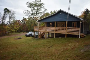 Image of Short walk to the lake!