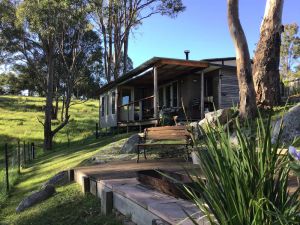 Image of Cabin amongst the trees. Near to beaches and shops. Dog and horse friendly