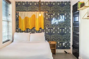 Image of Charmingly Modern Private BR\/BA - near downtown!