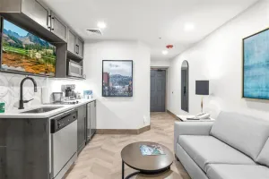 Image of Remodeled Westgate Studio, resort amenities, multiple pools, tennis, onsite spa, restaurant 4503B