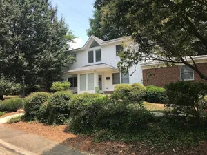 Image of Dilworth - Updated 8 BR, 4 BA Close to City-Center