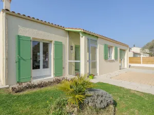 Image of Maison 6 Pers avec Jardin, Wifi et Parking Privé - FR-1-535-20