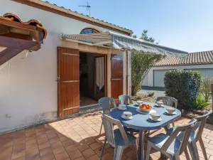 Image of Stunning  villa for 5 guests with WIFI, TV, terrace, pets allowed and parking