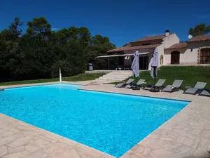 Image of Villa Giulia, in the heart of nature between Aix and Luberon