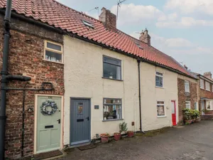 Image of WREN'S NEST, pet friendly, character holiday cottage in Thirsk