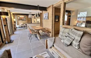 Image of Luxury apartment in the center 3 bedrooms \/ 2 bathrooms