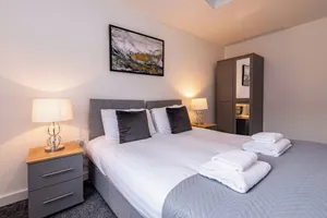 Image of Saxelbye House - Cosy 3 Bed Home near City Centre