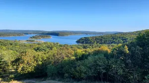 Image of Lakescape Lookout