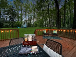 Image of Downtown Boho Oasis w\/ Firepit & Game Rm w\/ Marvel Arcade, Sleeps 8, Wills Park
