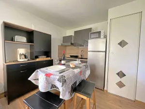 Image of Studio Rénové avec Jardin Privé et Parking - Proche Berck Ville et Plage - FR-1-646-66
