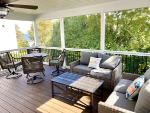 Image of Block to Beach! Fossil Hunting, Hot Tub, Coffee Bar, Screened Deck, 1hr to DC