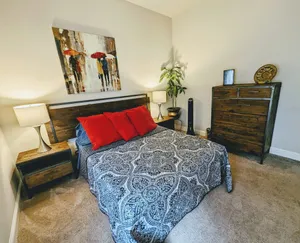 Image of Private apartment style suite. Close to National Parks. Best deal in town.