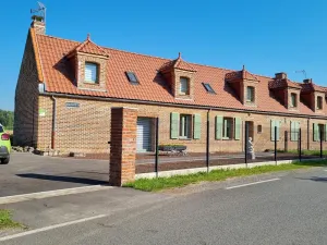Image of Charmante maison mitoyenne avec jardin, proche forêt, animaux admis, parking & WiFi - FR-1-510-203