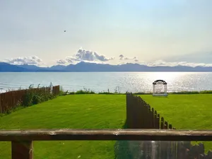 Image of Ocean View Kachemak Cottage on Bishops Beach in the heart of town close to dining and shopping