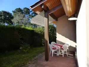 Image of CAPBRETON Résidence LE BOSQUET AUX ECUREUILS Villa avec piscine en copropriété