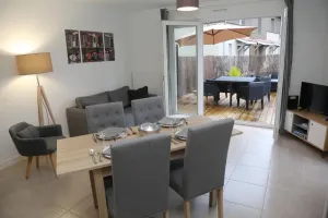 Image of Privi Lège - Lege CAP Ferret