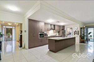 Image of Large spacious 4 bedroom home