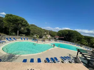 Image of Magnifique appartement T4 avec piscine et jardin