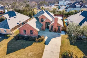 Image of Rockwall Lux Retreat💥Pool&Spa💥Covered Patio-5min walk downtown-Parks-Trails-Lake