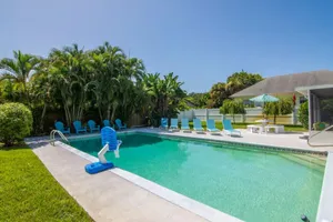 Image of Central Vero Family Bungalow 6 Bed, 3 Bath w\/ Heated Pool