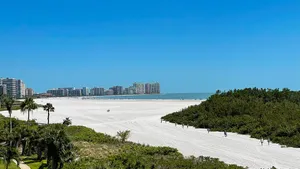 Image of South Seas Tower 4-701