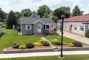 Image of Lake City Lakeshore Home