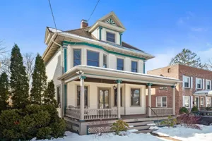 Image of Historic 4 Bedroom Home in Upper Union