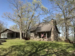 Image of Mountain View Cabin (sleeps 4) & Bunkhouse (sleeps 6)