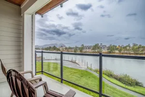 Image of Seaside Waterfront condo walking to downtown and beach