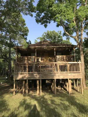 Image of Rouse Fish Camp near Pascagoula River